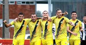 La Nación / Recoleta aplastó a Deportivo Santaní