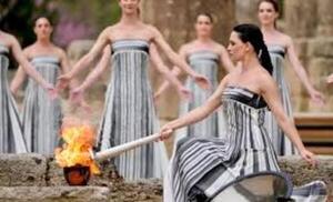 El fuego olímpico fue encendido en la milenaria Grecia - La Tribuna