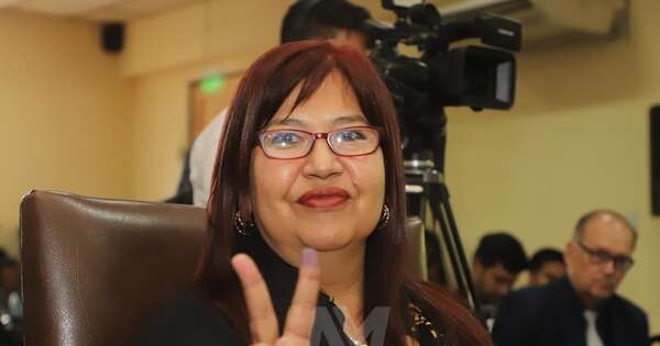 La Nación / Zully Vera, reelecta rectora de la UNA