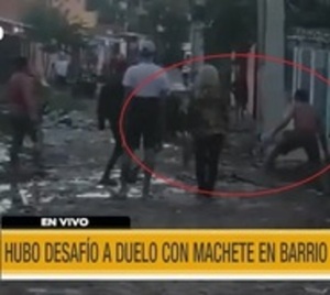 Duelo de machetes entre adictos en barrio Tacumbú - Paraguay.com