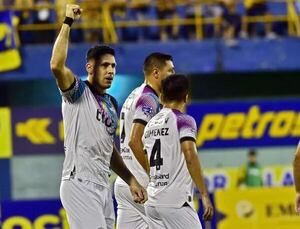 Libertad: ¿A cuánto puede ampliar la ventaja sobre Cerro Porteño y Olimpia?  - Libertad - ABC Color