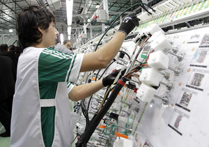 Maquiladoras dan empleo a 25.389 trabajadores paraguayos y exportaron por USD 86,2 millones en marzo - El Trueno