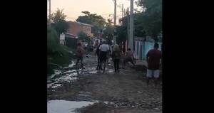[VIDEO] ¡A machetazos! Filman pelea a lo "samurái" en plena calle