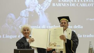 Abuelas de Plaza de Mayo: Otorgan a Estela Carlotto doctorado Honoris Causa