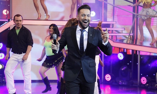 Kike Casanova feliz con el retorno del Baila | Telefuturo