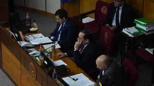 Senado revoca el desdesafuero bajo fuertes críticas al cartismo por abusos y atropellos