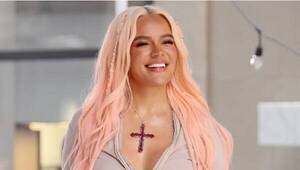 [VIDEO] Antes de su show en Paraguay: ¡Muestran cómo es el detrás de escenario de Karol G!