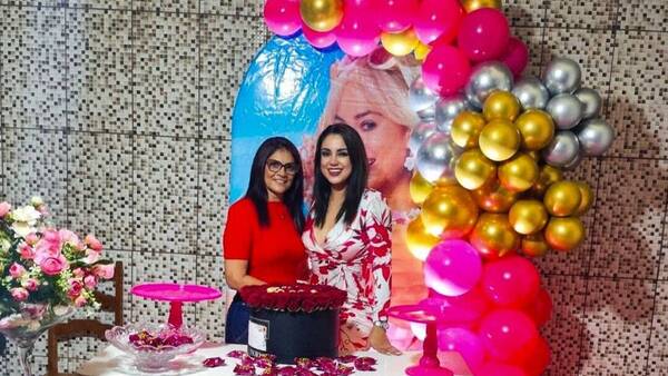 ¡Vivi Figueredo festejó su cumple con onda Barbie!