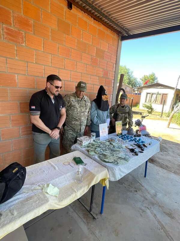Loma Plata: incautan G. 43 millones y detienen a un sospechoso de microtráfico en operativo  - Policiales - ABC Color