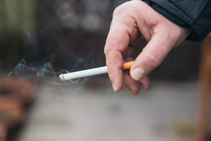 Reino Unido prohibió el tabaco a los nacidos a partir de 2009 - Megacadena - Diario Digital