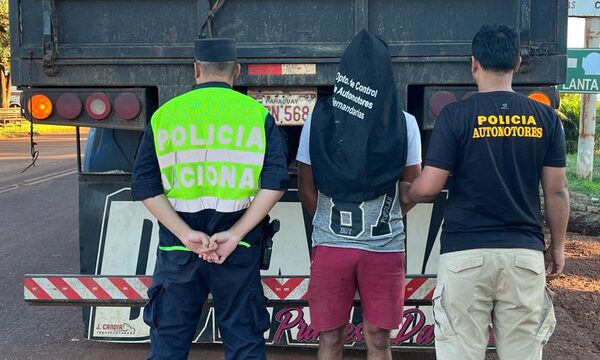 Incautan camión de dudosa procedencia y detienen a conductor