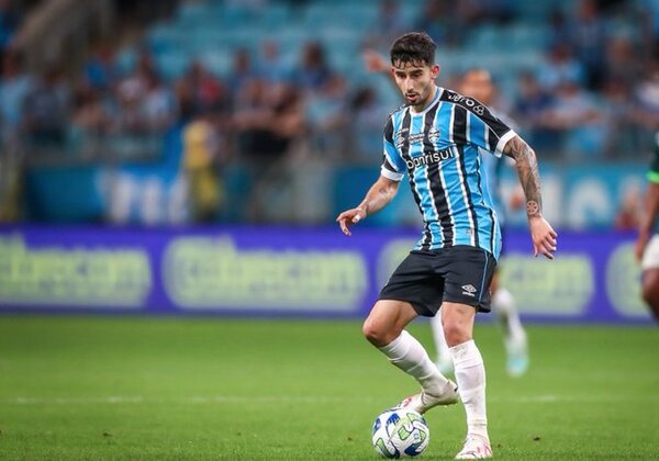 Villasanti asiste y Gremio consigue su primera victoria en el Brasileirao 2024