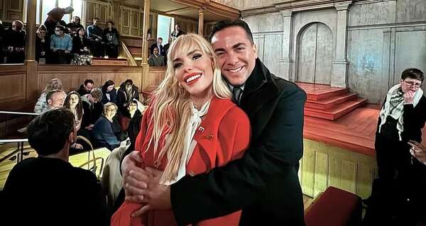 Cristian Castro, de paseo por Londres con su nueva novia - Gente - ABC Color