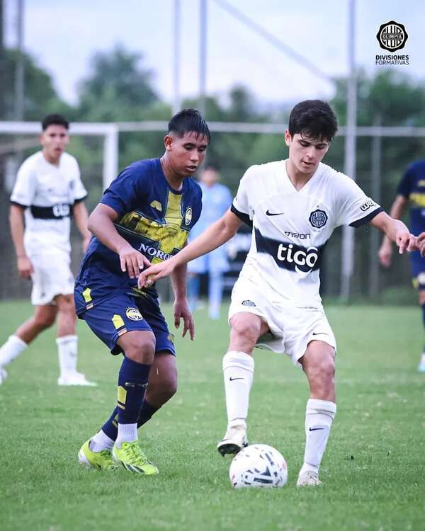 Olimpia y Cerro comparten la cima en las Juveniles - Fútbol - ABC Color