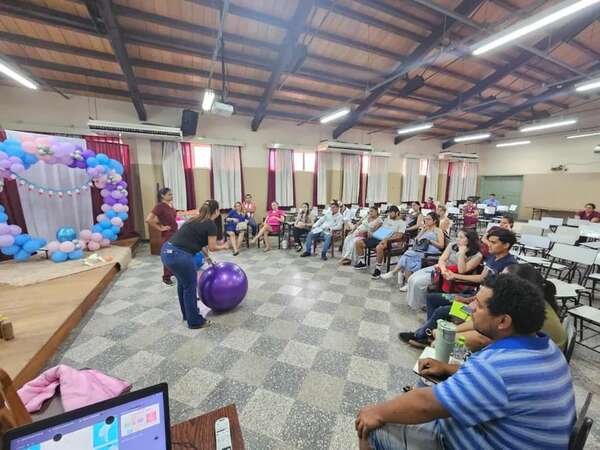 Escuela para padres: acompañante elegido debe completar seis sesiones para ingresar a sala de parto - Nacionales - ABC Color