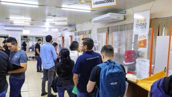 CDE: Sacan crédito para pagar deuda a la Caja de Jubilados
