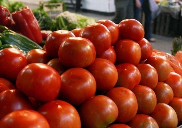 Senave permite importar tomates ante alza regional de precios
