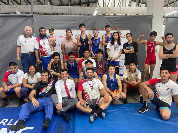 Comenzó el campeonato nacional de Lucha Olímpica - La Tribuna