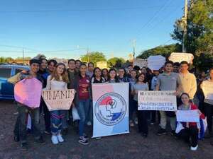 Estudiantes universitarios de Misiones también piden garantías para “Arancel 0” - Nacionales - ABC Color