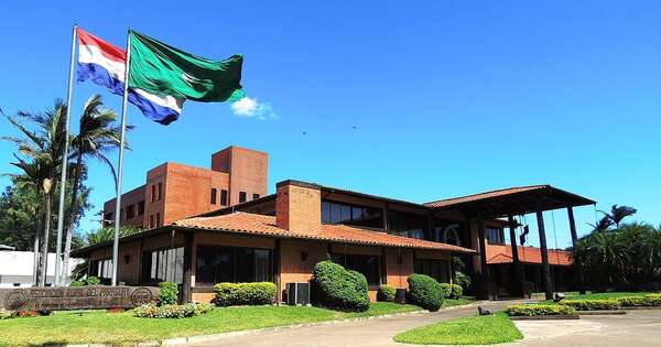 Diario HOY | Promulgan ley de creación de la Universidad Rural del Paraguay
