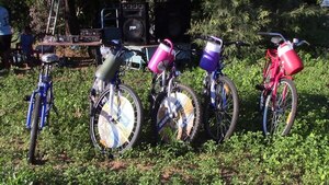 Transchaco Rally en bicicleta para celebrar día del indígena americano en Yalve Sanga