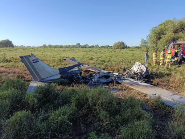 Dos muertos tras caída de avioneta: futbolista se presentó como propietario y declara ante la Fiscalía