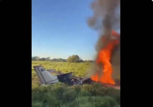 Cae avioneta y mueren dos personas: jugador de fútbol se presentó como dueño de la aeronave