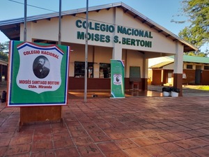 Inauguran refacciones de pabellón emblemático en Colegio Moisés Bertoni de Capitán Miranda