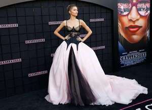 ¡Mirá el vestido de Vera Wang que lució Zendaya en la premier de Challengers en Los Ángeles! - Gente - ABC Color