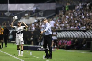 Versus / ¡Sorpresa en Olimpia! Palermo saca a uno de los jugadores que más se destacó en el triunfo ante Tacuary