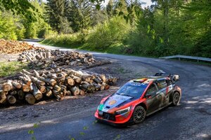Versus / Neuville y Evans, favoritos del WRC, empatados el viernes en Croacia
