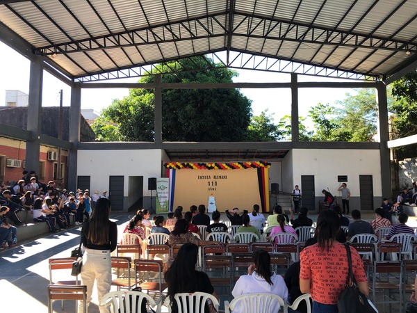 Celebran 111 años de la Escuela Alemana de Encarnación