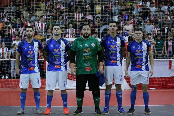 Versus / Jugó en Primera, fue suspendido por dóping y brilló en el Nacional de Fútbol de Salón