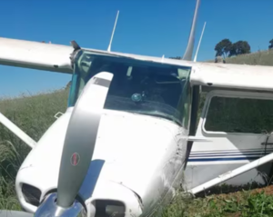 Una avioneta fue abandonada en San Juan Nepomuceno