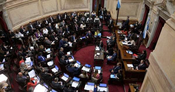 La Nación / Senadores sin debate aumentaron sus salarios en más de un 170 %