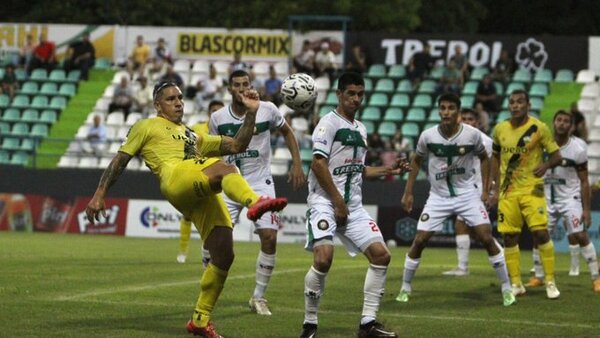 Arranque parejo en La Arboleda y en el Este