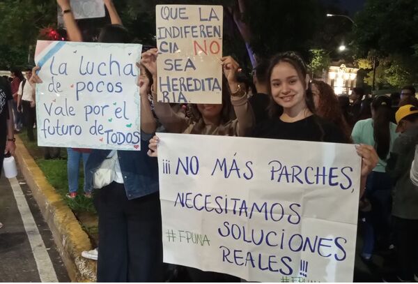 Paro en la UNA: Estudiantes instalarán micrófono abierto en Palma - Megacadena - Diario Digital