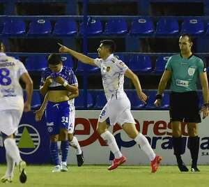 Torneo Apertura: Luqueño vuelve a sonreír - Fútbol - ABC Color
