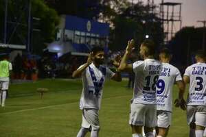 Ameliano vs. Gral. Caballero JLM: La V Azulada vuelve a brillar en Villa Elisa   - Fútbol - ABC Color