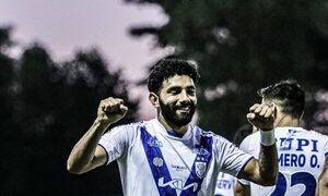 Ameliano no perdonó a Gral. Caballero y se impuso por 2 a 0