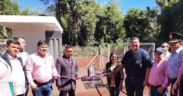 La Nación / Gobierno entregó obras a comunidad indígena