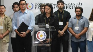 Posiciones dispares sobre acta de compromiso firmada con estudiantes