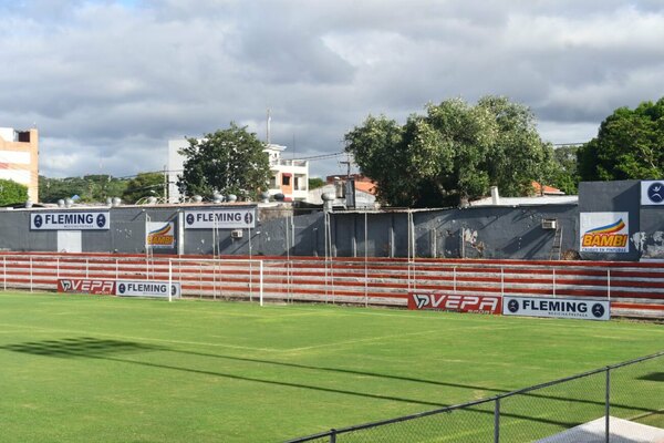 Versus / Los Jardines del Kelito se reabre en el fútbol paraguayo con un Tacuary-Guaraní