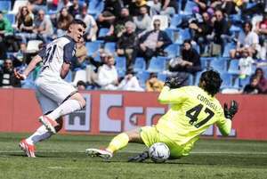 El Lecce toma impulso y hunde al Sassuolo - Fútbol Internacional - ABC Color