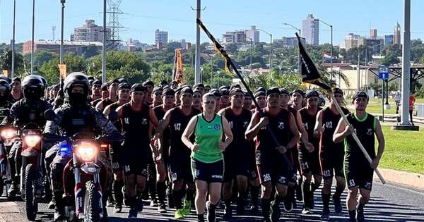 La Nación / Exitosa carrera de 5K para celebrar el 7.º aniversario del Grupo Lince