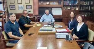 La Nación / Funcionarios de Senepa se capacitarán en el INS
