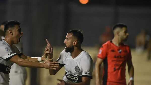 Olimpia golpea en el final y vence a Nacional