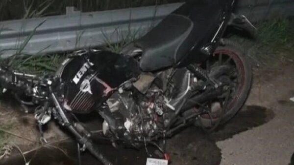 Motociclista muere al chocar de frente por un auto en ruta Luque- San Bernardino - Radio Imperio 106.7 FM