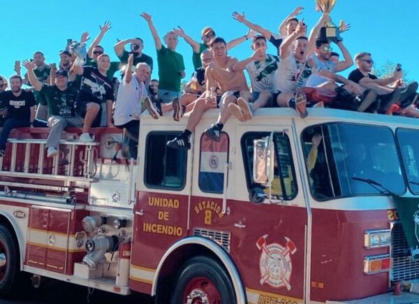 En una final de ensueño, Paranaense se consagra campeón Nacional a cuestas de su clásico rival