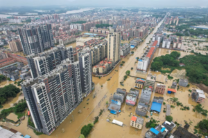 Lluvias torrenciales dejan tres muertos y once desaparecidos en China